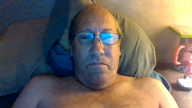 hornyrich69 online show from June 4, 2026, 5:23 am