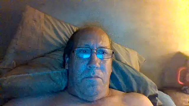 hornyrich69 online show from May 12, 2026, 5:15 am