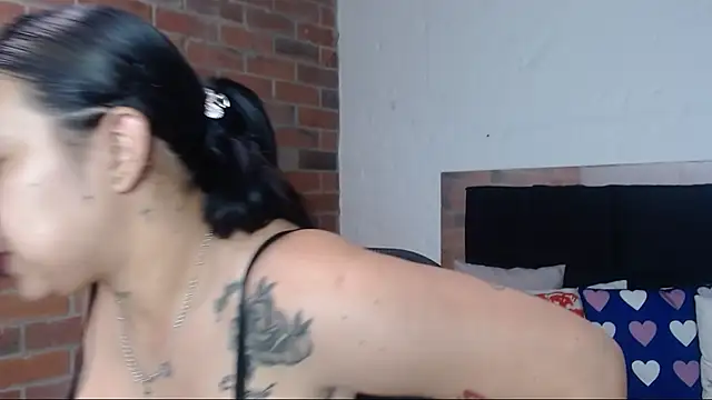 salome  hills1 online show from September 12, 2025, 7:57 pm