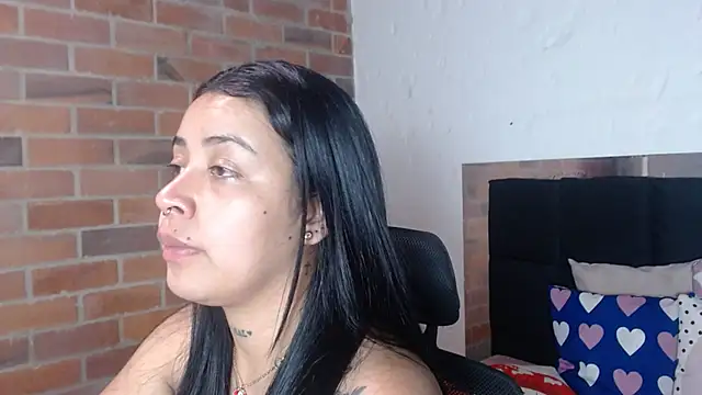 Snapshot of salome__hills1 chatting on July 8, 2026, 6:41 pm salome hills1 online show from July 8, 2026, 6:41 pm