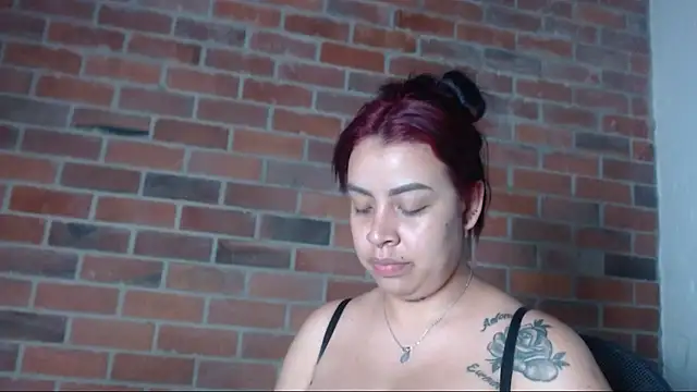 salome  hills1 online show from February 26, 2025, 1:14 am