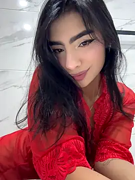 IzzyWild online show from October 1, 2025, 10:30 am