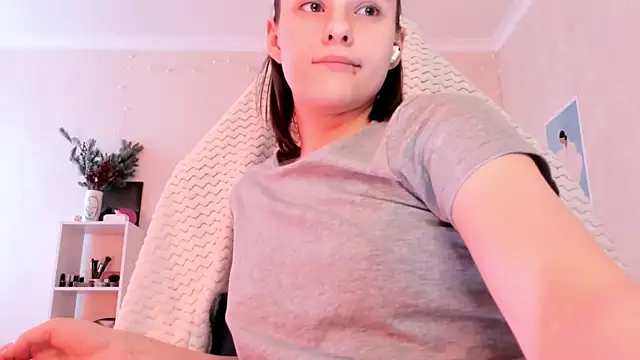 Britney Ross online show from March 21, 2026, 8:19 am