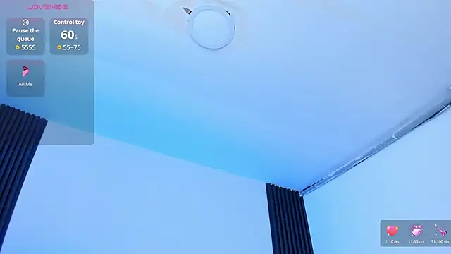 Chiqui milk  online show from November 3, 2025, 7:17 pm