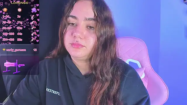 Snapshot of isarhodes_ chatting on December 21, 2024, 12:09 am isarhodes  online show from December 21, 2024, 12:09 am