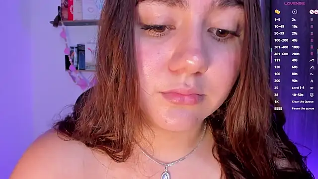 Snapshot of isarhodes_ chatting on October 14, 2025, 10:31 pm isarhodes  online show from October 14, 2025, 10:31 pm