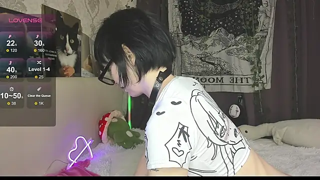 Snapshot of SophiaRyder chatting on November 15, 2025, 12:47 am SophiaRyder online show from November 15, 2025, 12:47 am