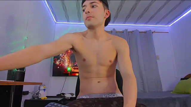 Snapshot of bower_and_colucci chatting on November 15, 2025, 12:47 am bower and colucci online show from November 15, 2025, 12:47 am