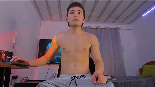 Snapshot of bower_and_colucci chatting on November 9, 2025, 12:25 am bower and colucci online show from November 9, 2025, 12:25 am