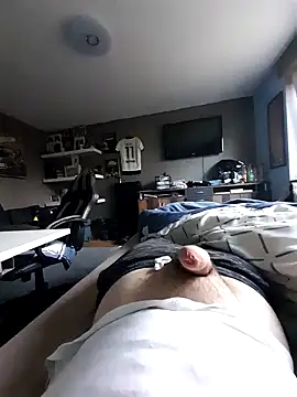 Snapshot of joel43278 chatting on December 22, 2024, 2:27 pm joel43278 online show from December 22, 2024, 2:27 pm