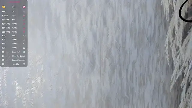 Snapshot of Lissalittlee chatting on October 26, 2025, 8:09 pm Lissalittlee online show from October 26, 2025, 8:09 pm