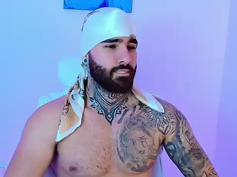 Snapshot of silvano_torres chatting on January 10, 2026, 5:08 pm silvano torres online show from January 10, 2026, 5:08 pm