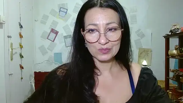 KeisyNeonX online show from May 14, 2026, 3:20 pm