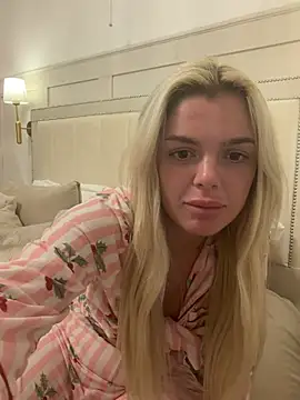 Snapshot of IrishTeenBarbie69 chatting on May 23, 2026, 9:47 pm IrishTeenBarbie69 online show from May 23, 2026, 9:47 pm