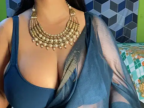 Aishwarya 101  online show from March 13, 2025, 5:07 pm