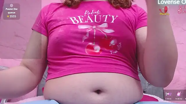 Snapshot of Pearl_Michelts chatting on February 16, 2026, 12:37 pm Pearl Michelts online show from February 16, 2026, 12:37 pm