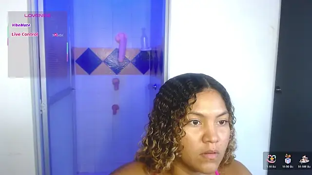 Cristal War online show from December 2, 2025, 8:32 pm