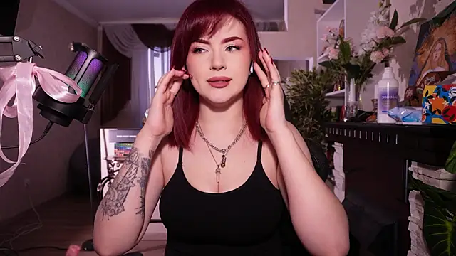 Snapshot of Chriss_Fox chatting on September 26, 2025, 3:19 pm Chriss Fox online show from September 26, 2025, 3:19 pm