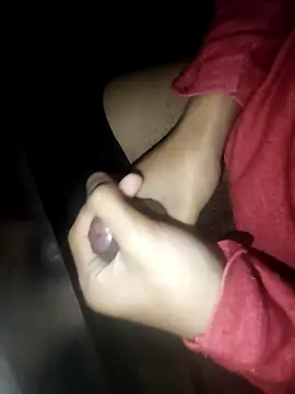 mau 23cm online show from December 20, 2025, 8:06 am