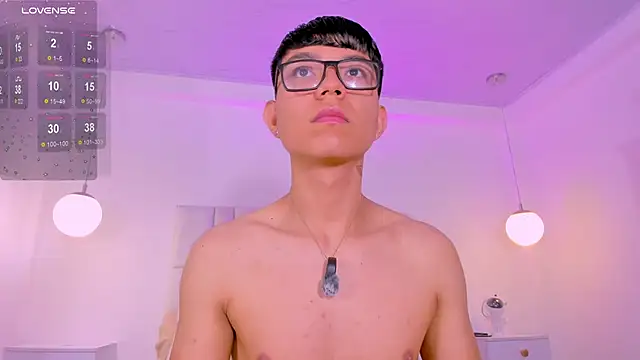 CodyTwink online show from May 30, 2026, 2:12 pm