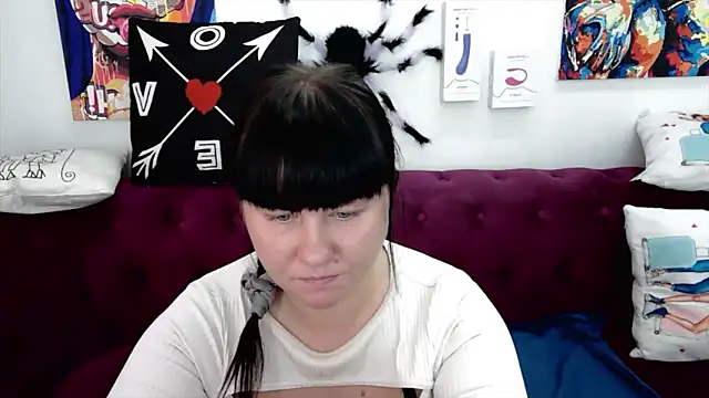 Sexy MALIKKA online show from October 16, 2025, 5:49 am