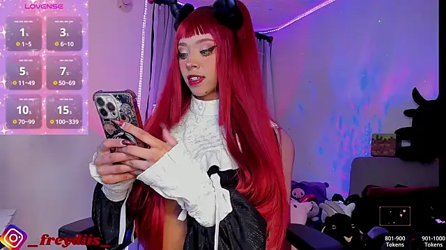 Miss freydis online show from November 15, 2025, 5:55 am