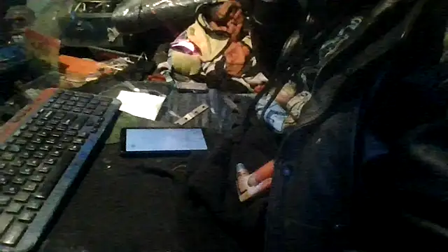 robeaulieu02 online show from January 15, 2026, 7:23 am