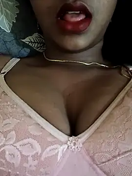 Loveliee online show from February 9, 2025, 10:09 am