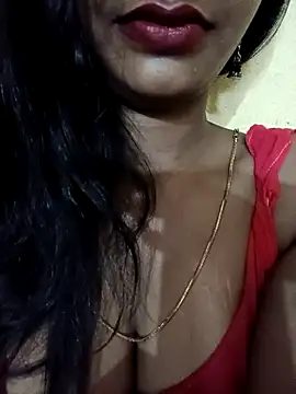 Loveliee online show from February 12, 2025, 5:58 am