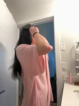 NattyFierros online show from November 26, 2025, 5:46 pm