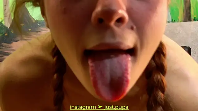 Snapshot of Pinkypupa-Love chatting on February 25, 2025, 10:20 pm Pinkypupa-Love online show from February 25, 2025, 10:20 pm