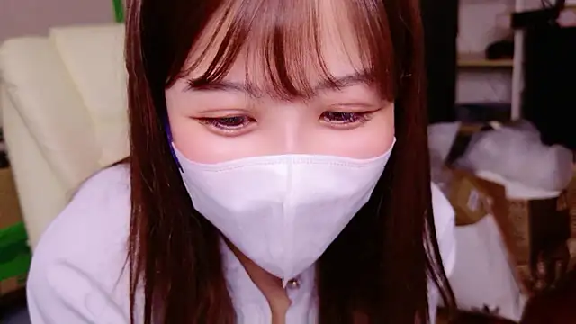Snapshot of ManaMi-maru chatting on July 7, 2026, 2:20 pm ManaMi-maru online show from July 7, 2026, 2:20 pm
