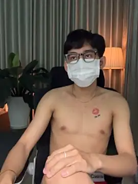 Snapshot of MinhTuanLive chatting on February 21, 2026, 8:05 am MinhTuanLive online show from February 21, 2026, 8:05 am