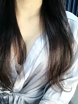  Linez  online show from December 5, 2025, 4:27 pm