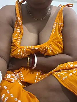 Nancy-22 online show from November 18, 2025, 11:46 am