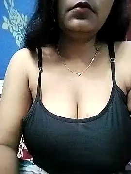 Nancy-22 online show from February 9, 2025, 6:58 pm