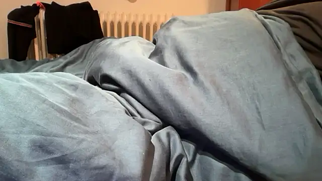 Geilerjung69 online show from December 23, 2025, 7:07 am