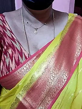 Snapshot of ananya956 chatting on November 4, 2025, 12:42 pm ananya956 online show from November 4, 2025, 12:42 pm