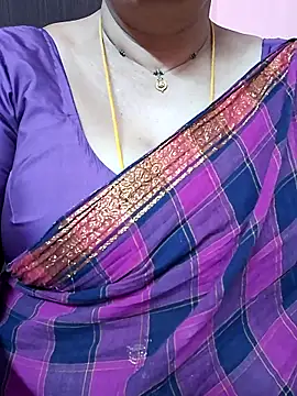 Snapshot of ananya956 chatting on April 15, 2026, 11:38 pm ananya956 online show from April 15, 2026, 11:38 pm