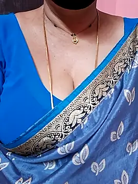 ananya956 online show from February 27, 2026, 3:40 am