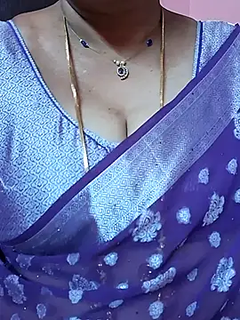 ananya956 online show from May 5, 2026, 7:11 am