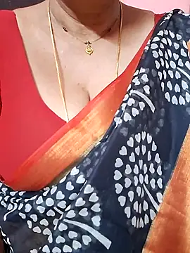 ananya956 online show from February 16, 2026, 7:56 pm