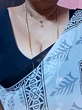 Snapshot of ananya956 chatting on March 24, 2026, 10:43 pm ananya956 online show from March 24, 2026, 10:43 pm