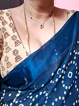 ananya956 online show from May 25, 2026, 10:03 am