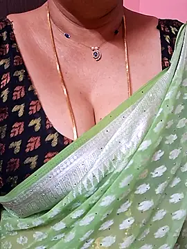 ananya956 online show from May 15, 2026, 12:52 am
