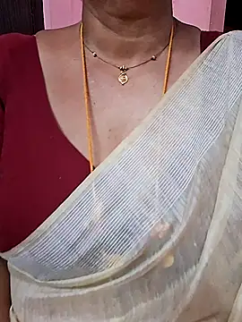 Snapshot of ananya956 chatting on November 7, 2025, 12:48 am ananya956 online show from November 7, 2025, 12:48 am