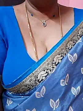 ananya956 online show from May 22, 2026, 6:44 am