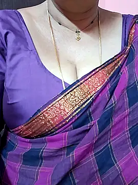 Snapshot of ananya956 chatting on April 5, 2026, 10:49 pm ananya956 online show from April 5, 2026, 10:49 pm