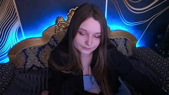 Snapshot of MagicPeachh_ chatting on December 16, 2025, 1:48 pm MagicPeachh online show from December 16, 2025, 1:48 pm