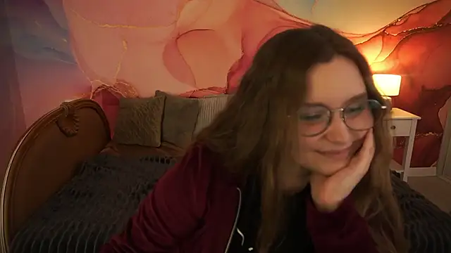 Snapshot of MagicPeachh_ chatting on November 11, 2025, 2:01 pm MagicPeachh online show from November 11, 2025, 2:01 pm